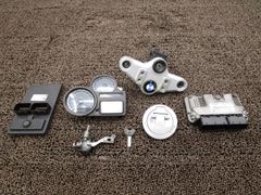 エンジンコンピューター ECU MK386988 - メルカリ