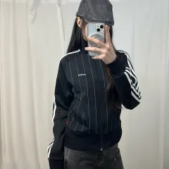 アディダス ストライプ ブラック ジャージ