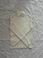 OBZEE ハンサムオブジェクト タートルネックホールポイント ニット