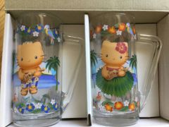 2002年 サンリオ ハローキティ＆ディアダニエル 日焼け タンブラー