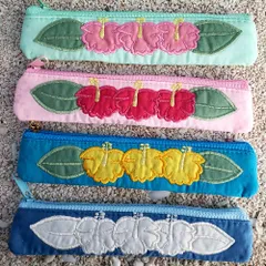 ハワイアンキルト Hawaiian Quilt ハイビスカス スリムペンケース 筆入れ 小物入れ ハワイアン雑貨 ギフト プレゼント 母の日 ホワイトデー