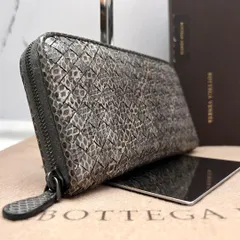 ◇レア超美品◇ボッテガヴェネタ　長財布　オールパイソン　ラウンドジップ　カーキ