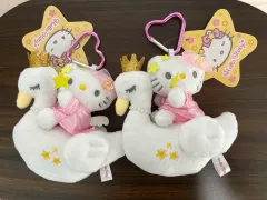 2026年最新】白鳥キティの人気アイテム - メルカリ