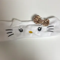ハローキティ(ハローキティ) ヘアバンド ヒョウ柄 レオパード ギャル