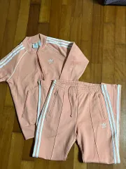 アディダス ピンク トレーニングウェア 上下セット