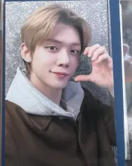 ヨンジュン MOA ZONE トレカ TOMORROW X TOGETHER(TXT) コンサート メンバーシップ フォトカード txt モアコン