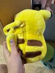 ピカチュウバッグ型ぬいぐるみ 出品