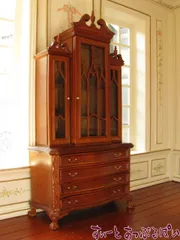 ミニチュア 【レディアンのお気に入り】　美しすぎるポーセリンキャビネット　LA033 ドールハウス用