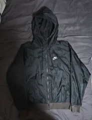 ナイキ ウィンドランナー M