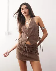 モンキ レディース ボトムス スカート ミニ デニム Monki denim mini skirt with tie belt in washed brown part of a set Brown ブラウン