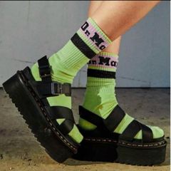 美品】Dr. Martens BLAIRE QUAD サンダル UK5 黒 - メルカリ