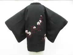 【一輝堂】黒羽織 刺繍 花 羽織紐付 正絹 着物 身丈約79cm 裄丈62cm 26z02-865