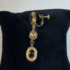 イヤリング　ゴールド　ヴィンテージ風　レディースアクセサリー