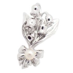 MIKIMOTO ミキモト フラワーモチーフ ピンブローチ シルバー/パール