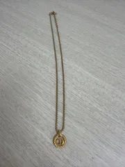 DIOR ロゴネックレス