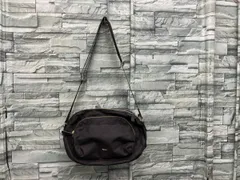 Agnes b／ショルダーバッグ/ナイロン/金具ロゴ/BLK/黒/アニエスベー