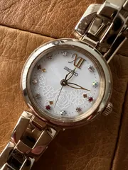 セイコー　花の文字盤☆限定品☆ソーラー時計☆V117-0CT0