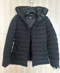 DKNY 軽量ダウン アウター
