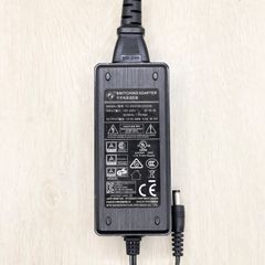 Pixioゲーミングモニター電源アダプター 12V 3A - メルカリ