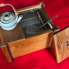 木製 箱火鉢 格子角火鉢 灰入りおとし 時代物 古道具 - メルカリ