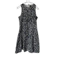 【美品】theory セオリー アメリカンスリーブAラインワンピース モノトーン柄 総柄 サイズ0【ZK98】