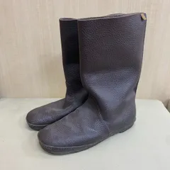 KOOS　レザーブーツ　コース　レディース　レザー　革　ブラウン　ファッション　茶色　皮　高級　ブランド　fashion　お出かけ　長靴　靴　女性用　レディース　おしゃれ　かわいい　旅行　雨　服　服装　コーディネート　大人　walking　仕事　オフィス