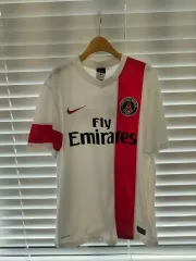 NIKE(ナイキ) Paris Saint-Germain(パリ サンジェルマン) トレーナー トップス 出品