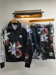 ウィメンズ 85) アディダス ロータス プリンティング ジャージ セットアップ 出品