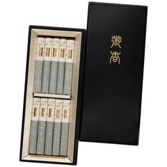 お値下げしました‼️80周年記念マスターズピース 空箱 - メルカリ