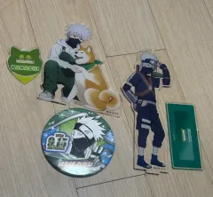 NARUTO -ナルト- カカシ アクリルスタンド バッジ まとめ出品