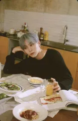 【中古】コレクションカード(男性) SEVENTEEN/スングァン(SEUNGKWAN)/CD「Attacca」(CARAT Ver.)封入ブックレット フォトカード