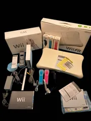 【中古・通電確認のみ】任天堂 Wii 本体 セット シロ Shiro ホワイト RVL-001＋Wii Fit RVL-021 ジャンク扱い　 ゲーム機 Nintendo
