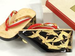 平和屋着物▽六通柄袋帯 唐織 孔雀花文 銀糸 正絹 逸品 DABA4023az