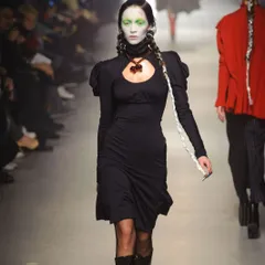 2026年最新】Vivienne Westwood GOLD LABEL レディース ワンピースの