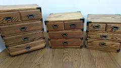 せ58440 木製小物入れ3点 小引出し3段×2点 4段×1点　焼杉小箪笥