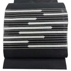 【美品】 名古屋帯 秀品 夏帯 トンネル仕立て 縞 幾何学模様 黒 正絹 【中古】