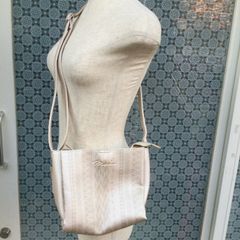 Manaka ボタニカル柄 ボストンバッグ トラベルバッグ ハワイアン 