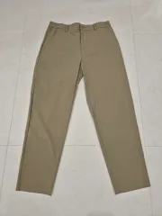ユニクロ ウルトラ ストレッチ パンツ ベージュ (M)