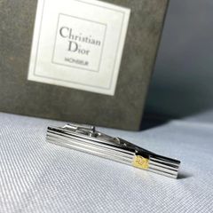 美品 正規品 LOEWE ロエベ ゴールド ネクタイピン アナグラム 立体加工