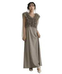 新品 [POURVOUS] 結婚式ドレス パーティードレス オケージョンドレス ワンピース 大きいサイズ 小柄 体型カバー フォーマル ぽっちゃり 韓国 お呼ばれ 着痩せ 二次会 披露宴 演奏会 女子会 (JP アルファベット M ベージュ)