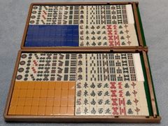 極めて美品】麻雀牌（背竹牌・骨牌・桐箱） アンティーク ヴィンテージ