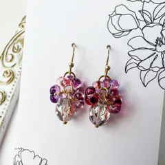 チェコビーズの可愛いピアスD116