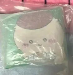 ちいかわ カラビナ カード ケース ポーチ くりまんじゅう