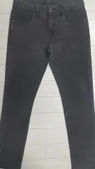 GUESS（ストレッチ加工）薄起毛デニム 30