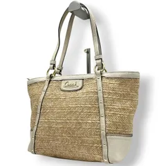【美品】コーチ COACH トートバッグ ハンドバッグ かごバッグ ストローバッグ A4収納可 ワンショルダー 肩掛け 型押しレザー ストロー ベージュ アイボリー スタッズ ロゴプレート レディース 夏 F22201 s79