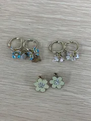 ！2 イヤリング3点セット 花 フラワー ゴールド 春【アクセサリー】【0.5】
