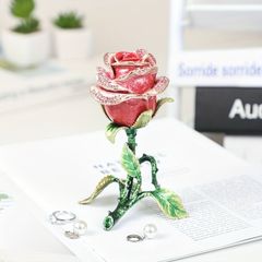 ピンクのバラとイチゴのアートオブジェ大判ポスターです。 - メルカリ