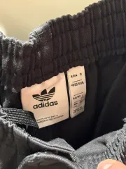 アディダス パンツ