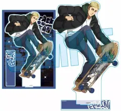 【中古】アクリルスタンド・アクリルパネル エルヴィン・スミス(スケーターver.) MEGAアクリルスタンド 「進撃の巨人」