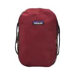 patagonia パタゴニア ブラックホールキューブ 6L ポーチ ユニセックス インナーバッグ 収納整理 Arrow Red 49365 中古 T1